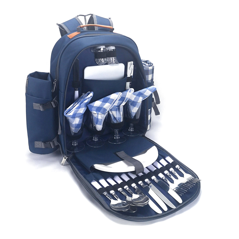 Multifunction high quality 4 person picnic backpack with tablewares